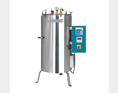 Cylindrical Horizontal Autoclave